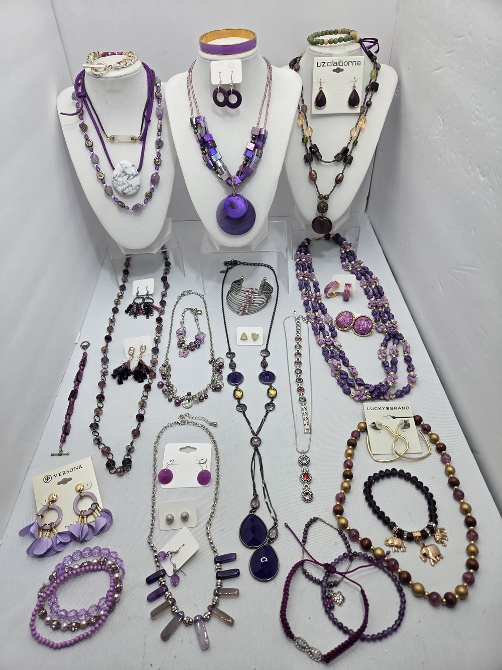 HUGE ​38pc Vintage & Modern Jewelry Lot CHICO'S VERA BRAD LUCKY LIZ C. Necklaces